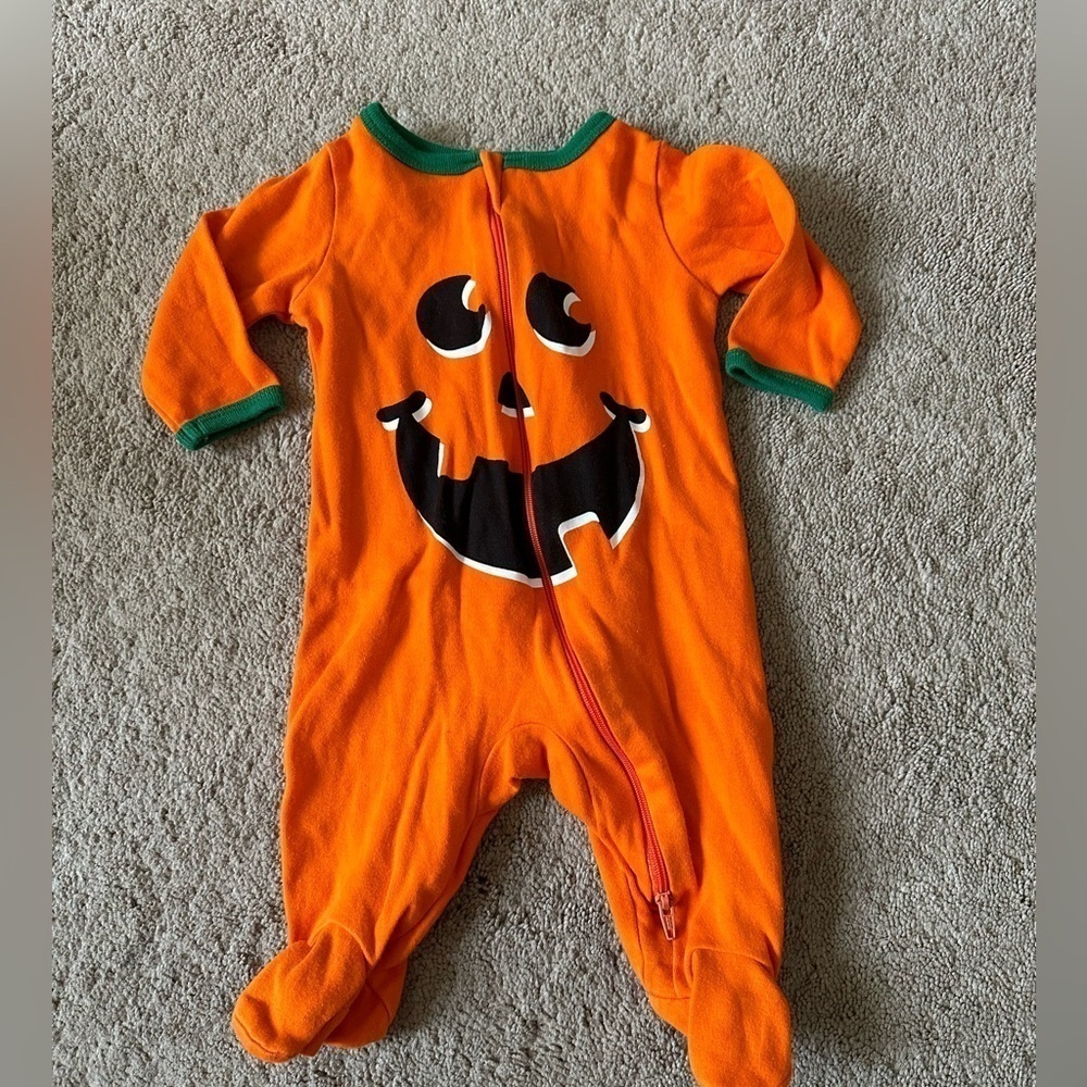 Baby Infant Halloween sleeper 0-3 mths